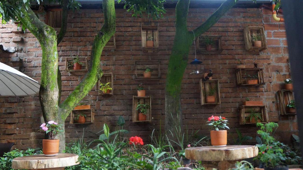 El Jardin De La 10 Hotel Medellín Kültér fotó